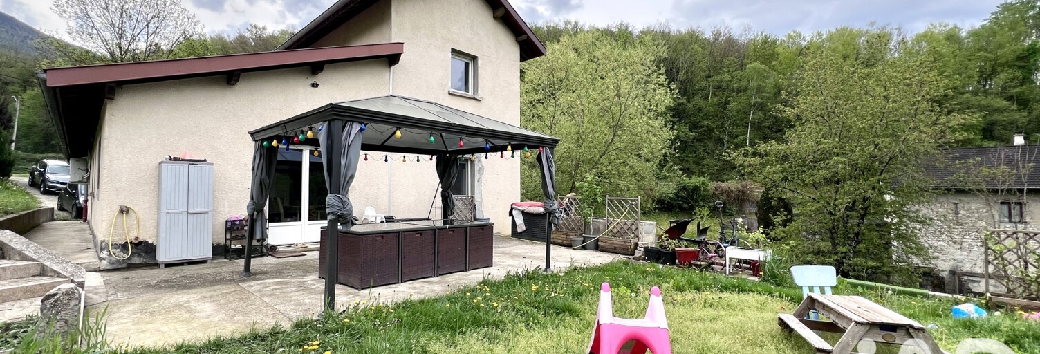 Maison 5 Pièces 109 m² à louer à Valserhône (01200)