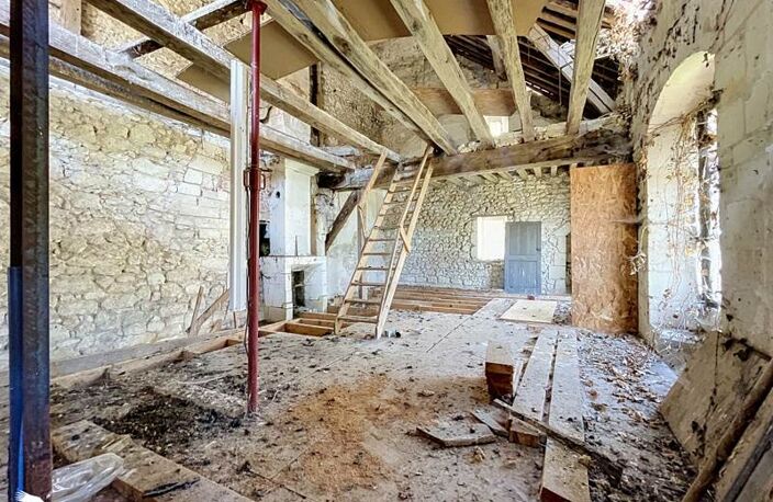 Maison en pierre de 10 pièces principales — photo 3