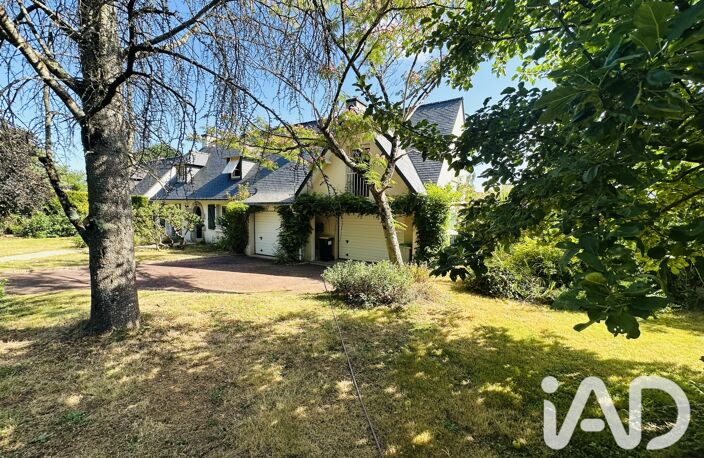 Vente Maison/villa 9 pièces — photo 2