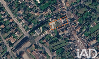 Immeuble  387 m² à vendre à Maule (78580)