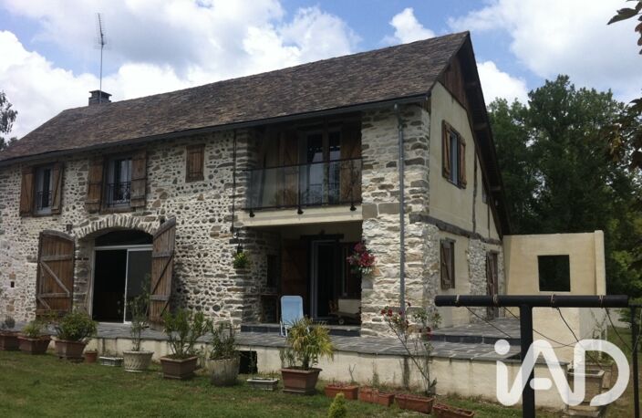 Vente Maison/villa 6 pièces — photo 2