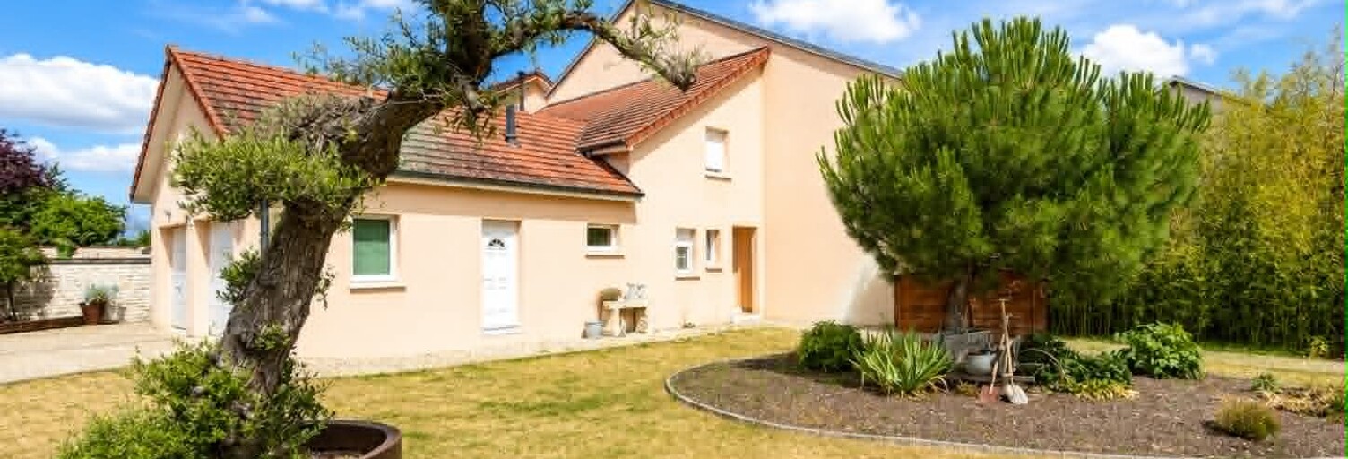 Maison 8 Pièces 190 m² à vendre à Cusey (52190)