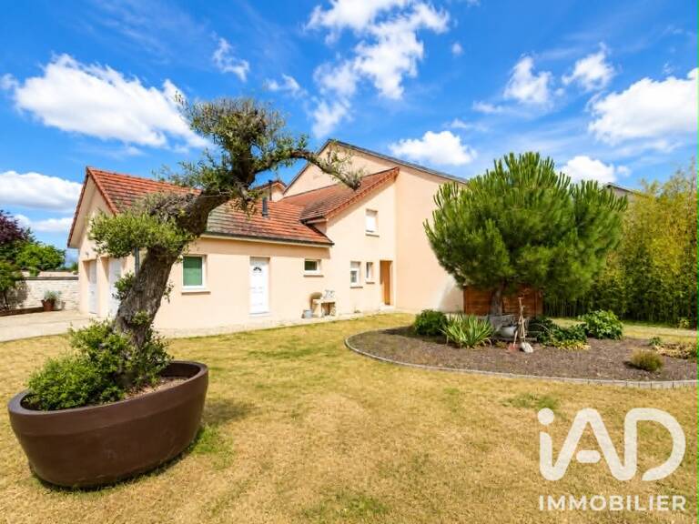 Vente Maison de village 8 pièces — photo 1