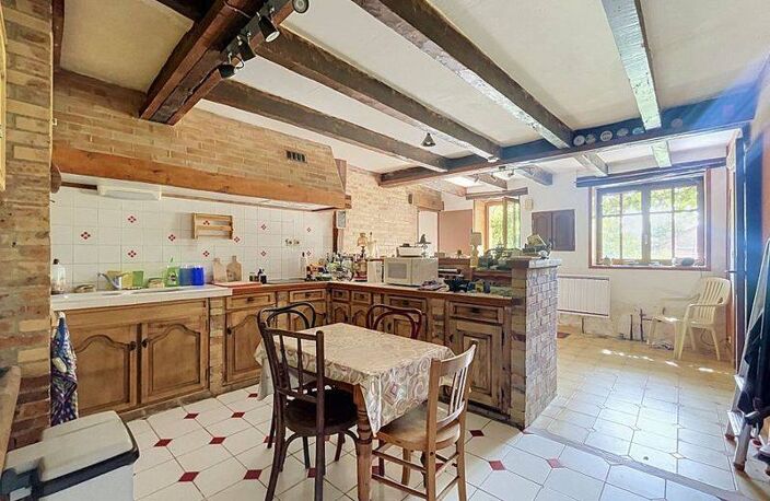Maison en pierre de 6 pièces principales — photo 3
