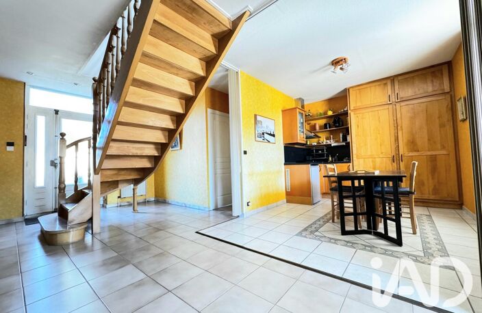 Vente Maison/villa 6 pièces — photo 5