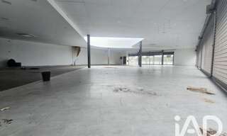 Commerce  1150 m² à vendre à Hénin-Beaumont (62110)