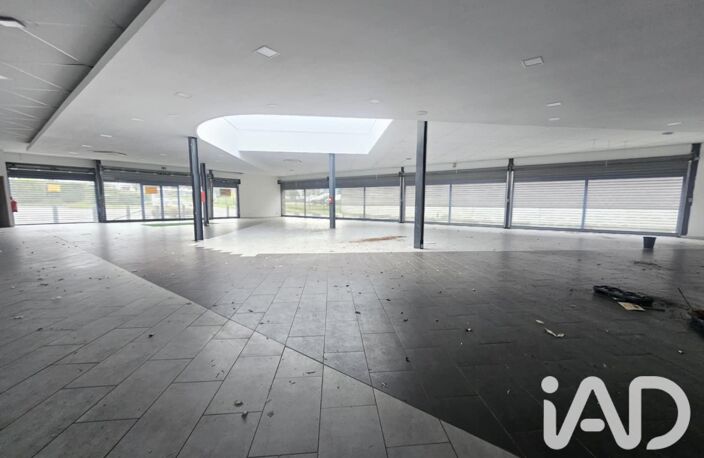 Vente Boutique/Local commercial 1 150 m&sup2; — photo 2