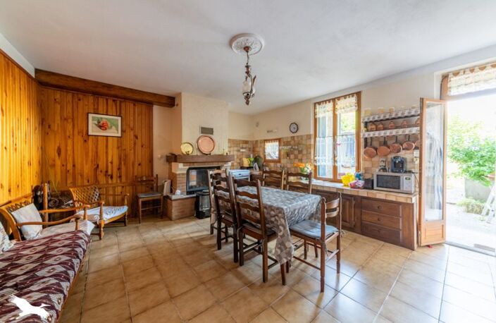 Traditionnelle de 8 pièces principales — photo 2