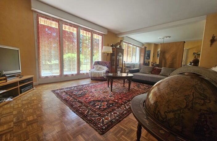 Maison art déco de 7 pièces principales — photo 3