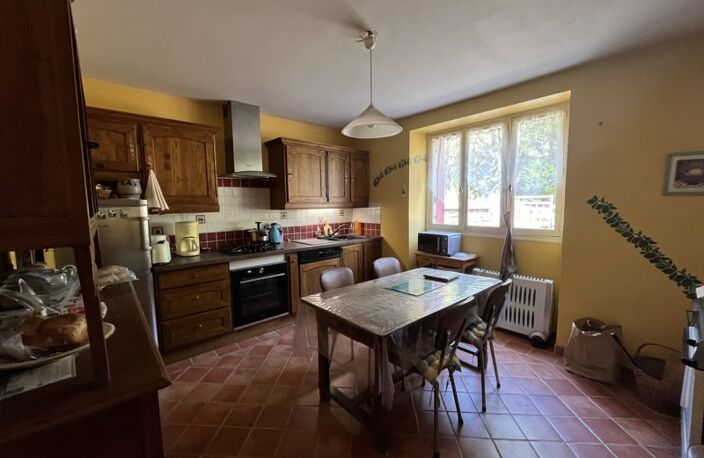 Maison en pierre de 3 pièces principales — photo 4