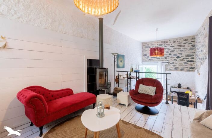 Maison en pierre de 5 pièces principales — photo 2