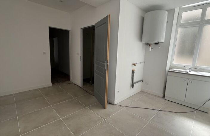 Vente immeuble   Ruffec (16700) — photo 3