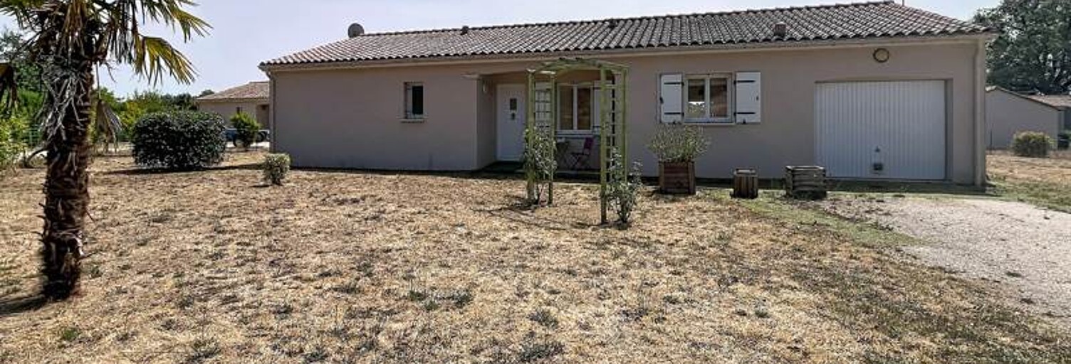 Maison 4 Pièces 100 m² à vendre à La Rochefoucauld-en-Angoumois (16110)
