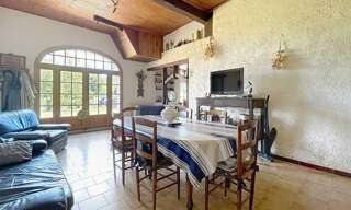 Maison 5 Pièces 106 m² à vendre à Pomarez (40360)