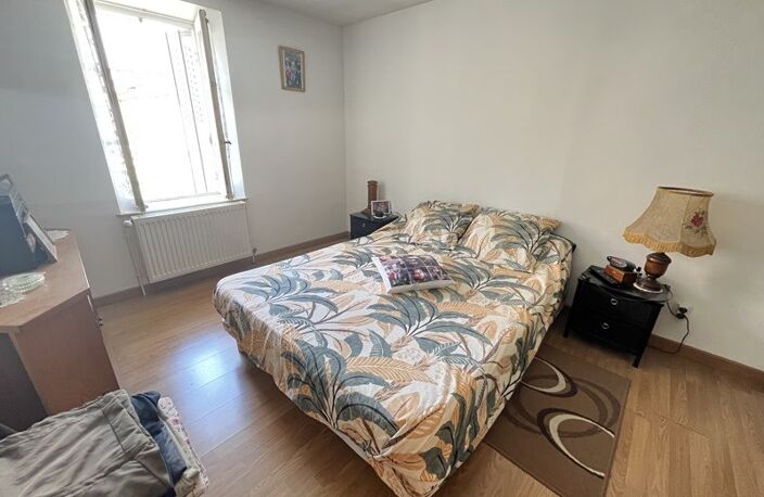 Vente maison 4 pièces 73 m² Mehun-sur-Yèvre (18500) — photo 3