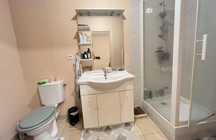 Vente maison 4 pièces 73 m² Mehun-sur-Yèvre (18500) — photo 5