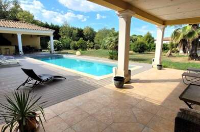 Maison 5 pièces 740000 €