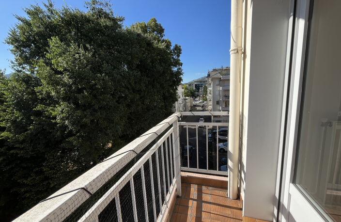A VENDRE AIX LES BAINS T2 GARAGE — photo 5