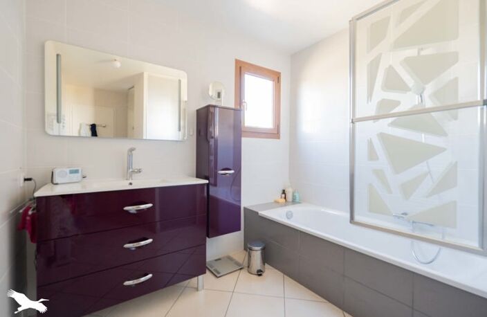 Vente maison 5 pièces 120 m² Bouguenais (44340) — photo 4