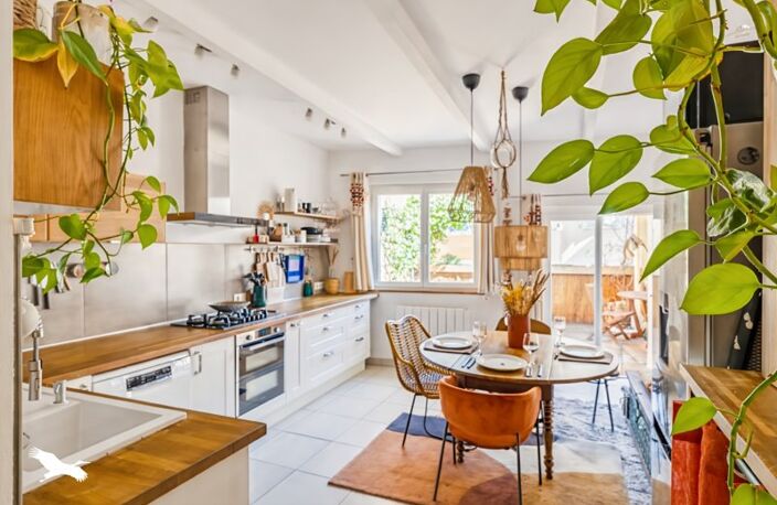 Maison en pierre de 4 pièces principales — photo 2