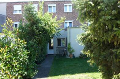 Maison 5 pièces 742 €