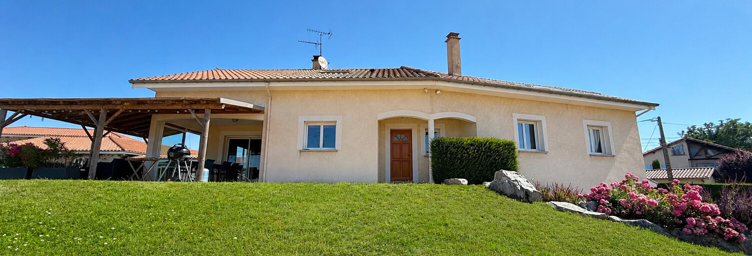 Maison 6 Pièces 145 m² à vendre à Chazelles-sur-Lyon (42140)