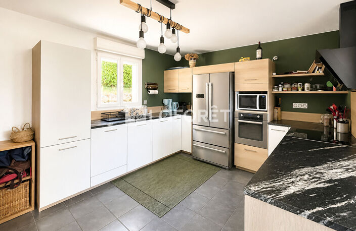 Maison Individuelle 8 pièces 171 m² — photo 2