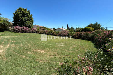Terrain  191700 €