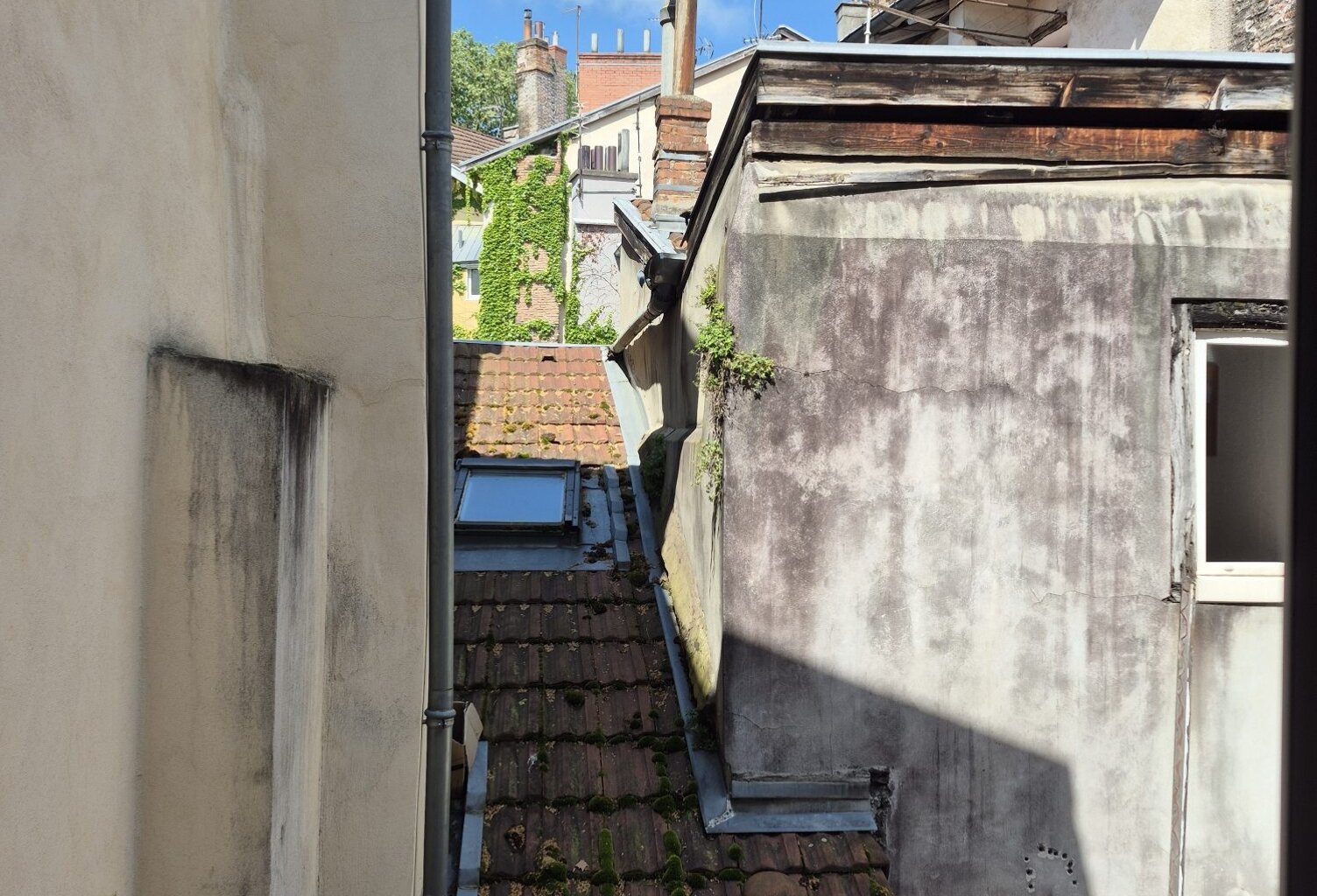 GRENOBLE HYPER CENTRE STUDIO — photo 1