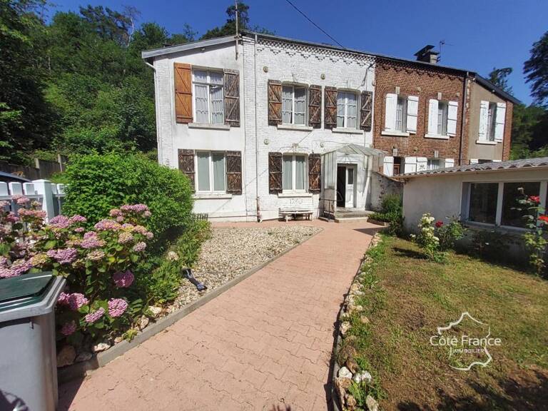 À vendre   Maison mitoyenne avec trois chambres et un  grand — photo 1