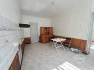 À vendre   Maison mitoyenne avec trois chambres et un  grand — photo 2