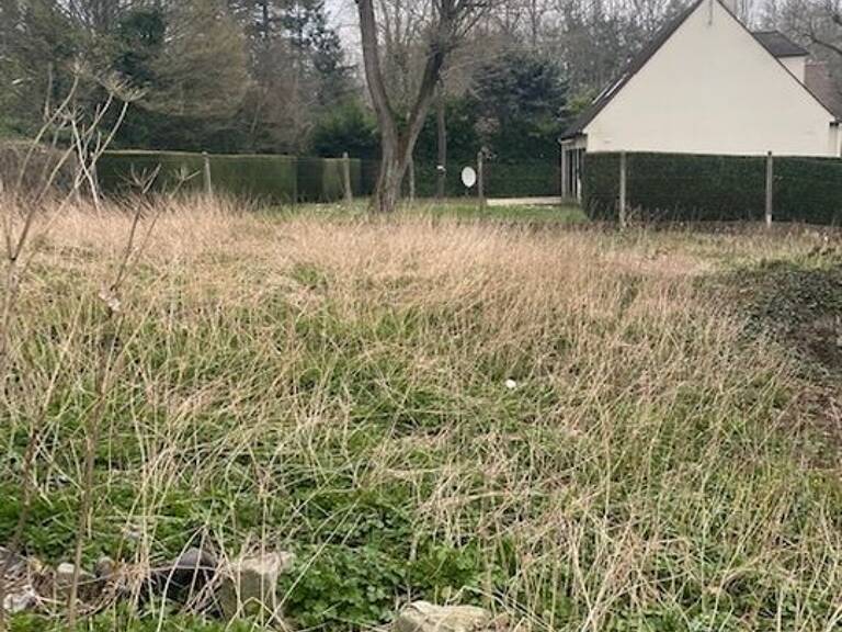 Vente d'un Terrain Constructible plus de 3000m² — photo 1