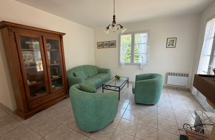 BREM SUR MER 85 A 2 PAS DES PLAGES DANS QUARTIER RESIDENTIEL VILLA PLAIN PIED AVEC GARAGE ET JARDIN CLOS — photo 4