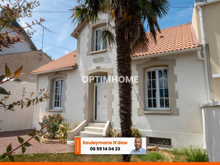 Maison de caractère 1930 rénovée – 120 m² – 4 chambres – Jardin, terrasse & garage – Cholet — photo 1