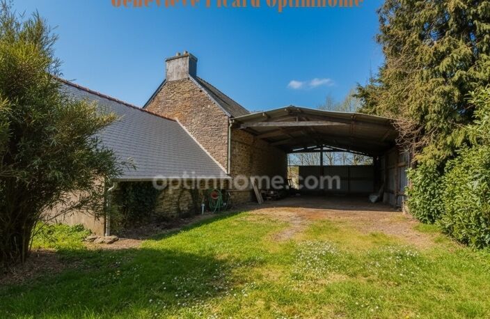 Ancien corps de ferme à Saint-Aignan (56) avec dépendances sur environ 3 500 m2 de terrain — photo 5