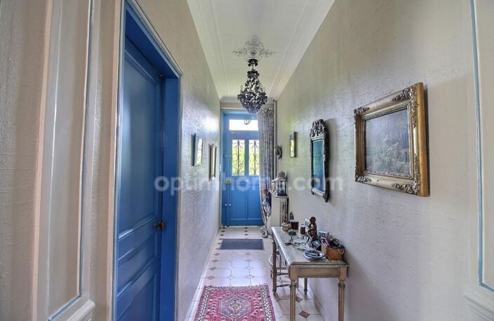 Maison 7 pièces avec jardin et dépendances à vendre à MAISONS LAFFITTE (78) — photo 4