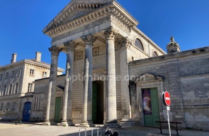 EMPLACEMENT N°1 : LOCAL COMMERCIAL OU BUREAUX DE 30 M² (AVEC CAVE) ROCHEFORT — photo 2