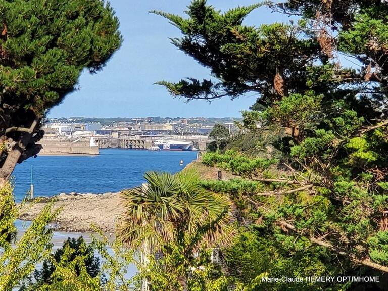 Villa parfaitement entretenue de 296m² avec de jolis points de vue sur la plage de l'Ecluse et Saint Malo — photo 1