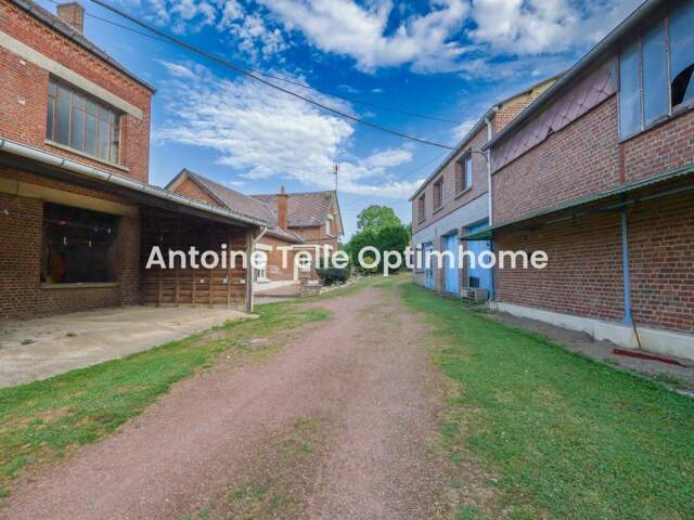 Proche Le Cateau 59360 - Maison individuelle avec nombreuses dépendances & jardin sur 1700m² — photo du bien