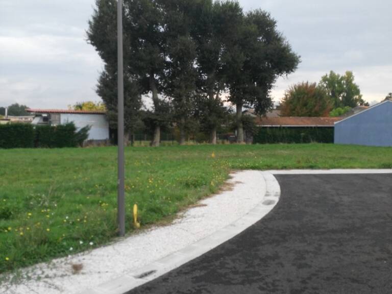 Terrain à bâtir à Andernos-les-Bains (33510) — photo 1