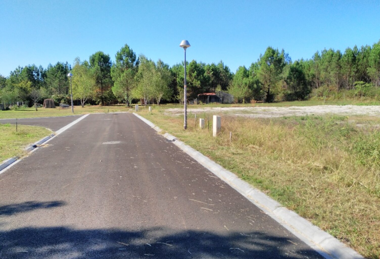 Terrain à bâtir à Belin-Béliet (33830) — photo 1