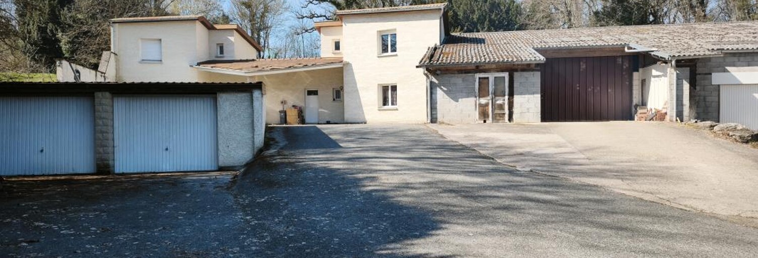 Immeuble  174 m² à vendre à Bourbonne-les-Bains (52400)