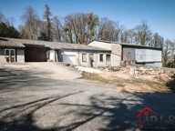 immeuble composé de 2 maisons, 2 garages et 2 bâtiments — photo 2
