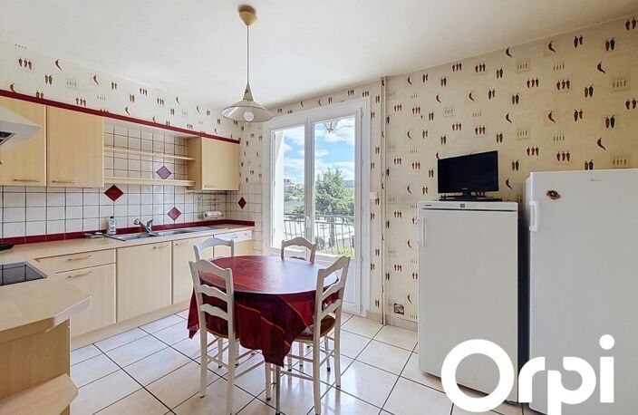 Appartement À Vendre — photo 2