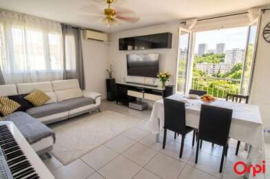 Appartement 4 pièces 210000 €