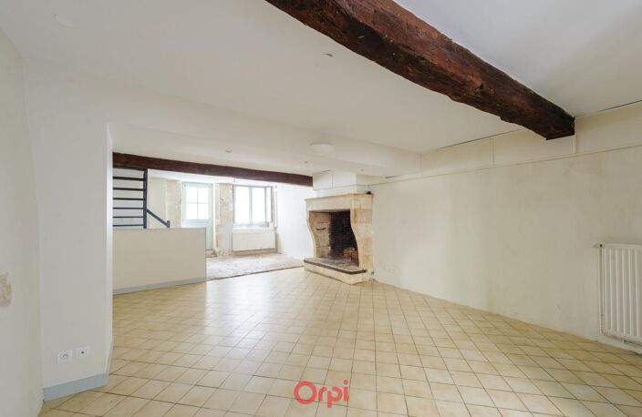Duplex de charme avec cour privative et 2 chambres — photo 2