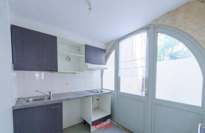 Duplex de charme avec cour privative et 2 chambres — photo 5