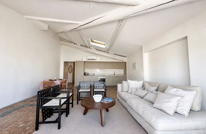 Marseille 7ème - Vieux Port - Superbe appartement rénové de 92 m — photo 4
