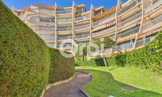 Appartement 1 Pièce 27 m² à louer à Mandelieu-la-Napoule (06210)