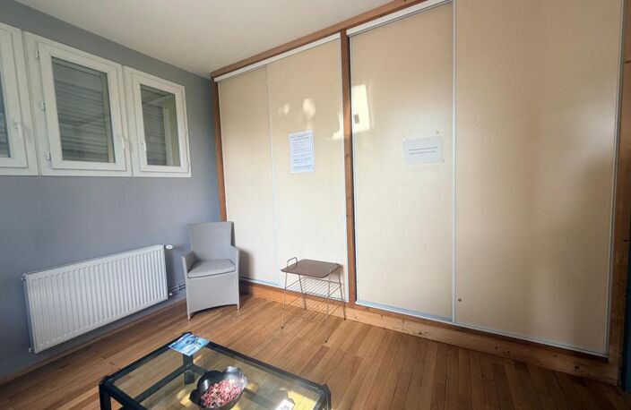 Maison de caractère à réinventer – Plus de 180 m² – Quartier recherché de Saintes — photo 5